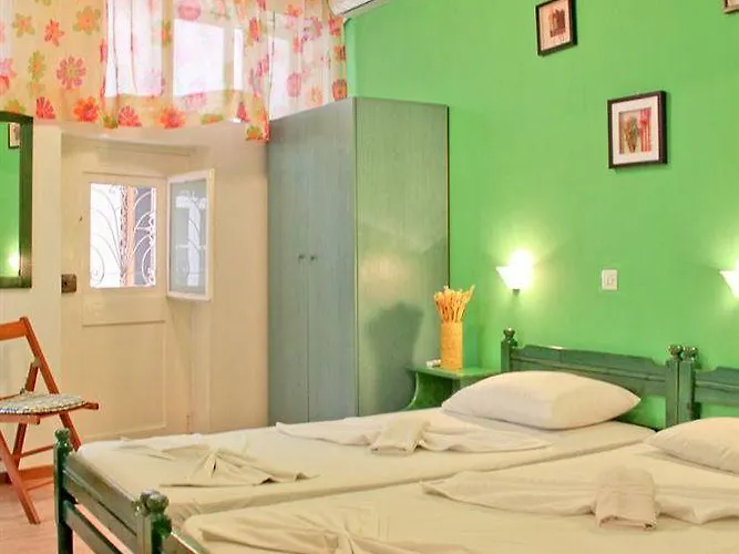 斯玛拉迪酒店 *