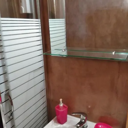 Apartament Smaragdi *
