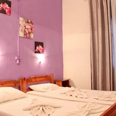 Smaragdi Apartment *